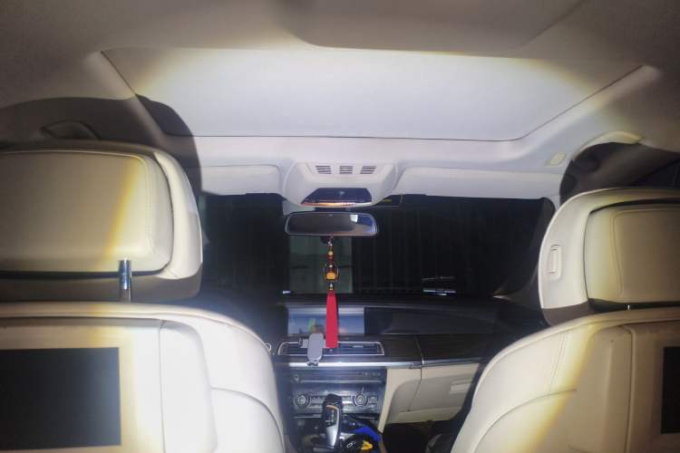 Used BMW 7 Series 2009 730Li Leading Model Headliner