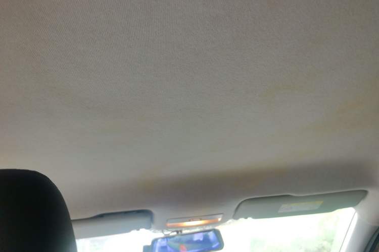 Used Volkswagen Jetta 2017 1.5L Manual Fashion Edition Headliner