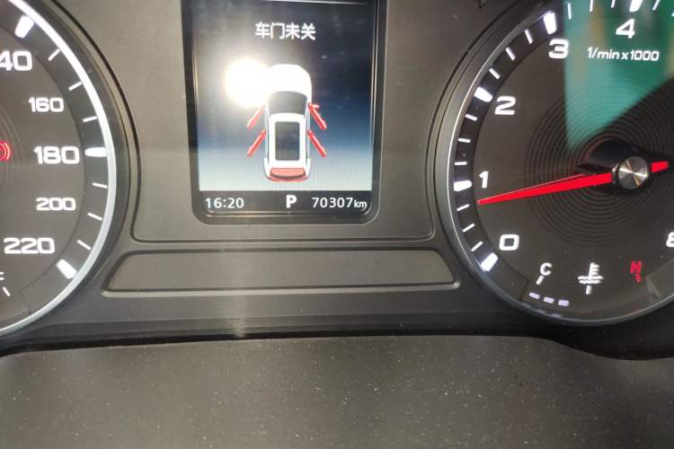 Used MG ZS 2020 180 DVVT Automatic Lite Odometer Close Up