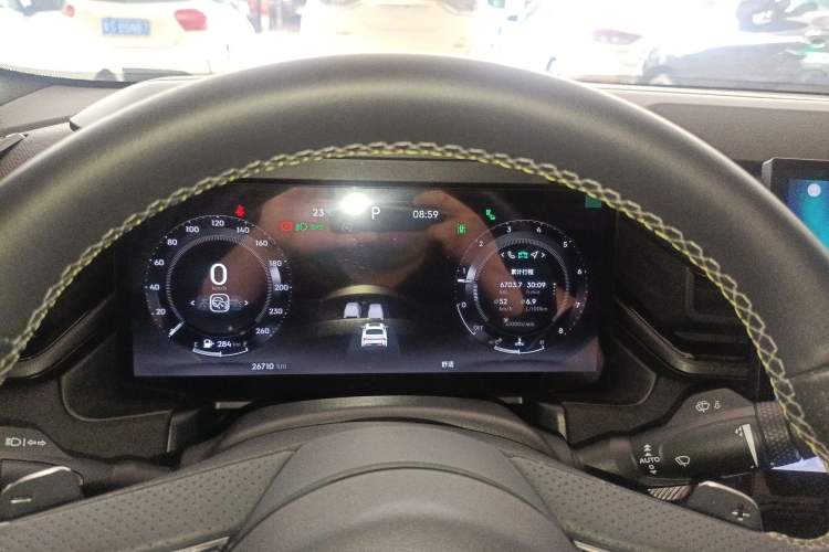 Used Lynk & Co 03 2023 1.5TD DCT JingPro
