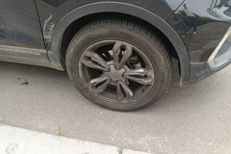 Used Leopaard CS9 2017 1.5L CVT Fashion Edition Right Front Wheel Hub