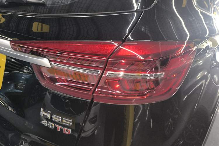 Used Hongqi HS5 2022 Revised Version 2.0T Smart Connect Flagship Edition