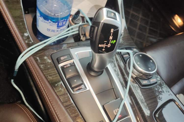 Used BMW 5 Series 2014 525Li Luxury Design Package