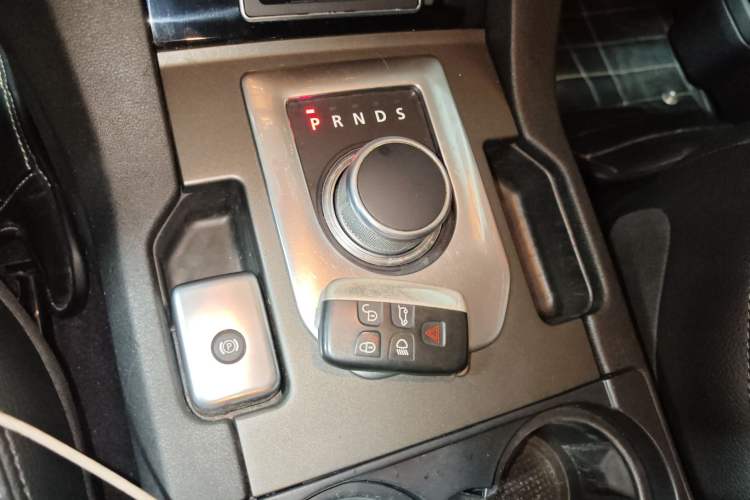 Used Land Rover Discovery 2016 4th Generation 3.0T HSE 7-Seater U.S. Specification