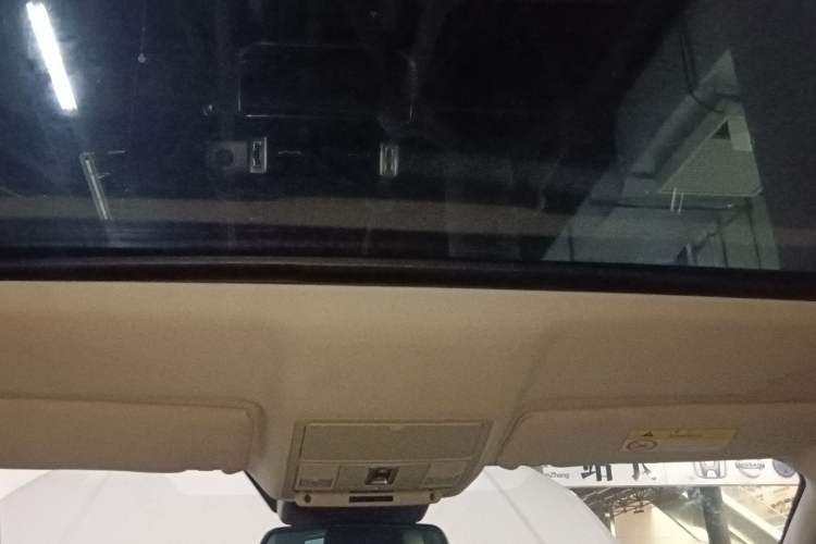 Used Land Rover Range Rover Evoque 2018 240 PS SE Smart Brilliance Edition