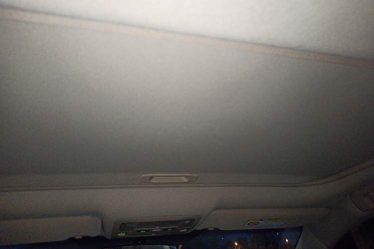 Used Toyota Camry 2012 Luxurious Edition 2.5HG Zunrui