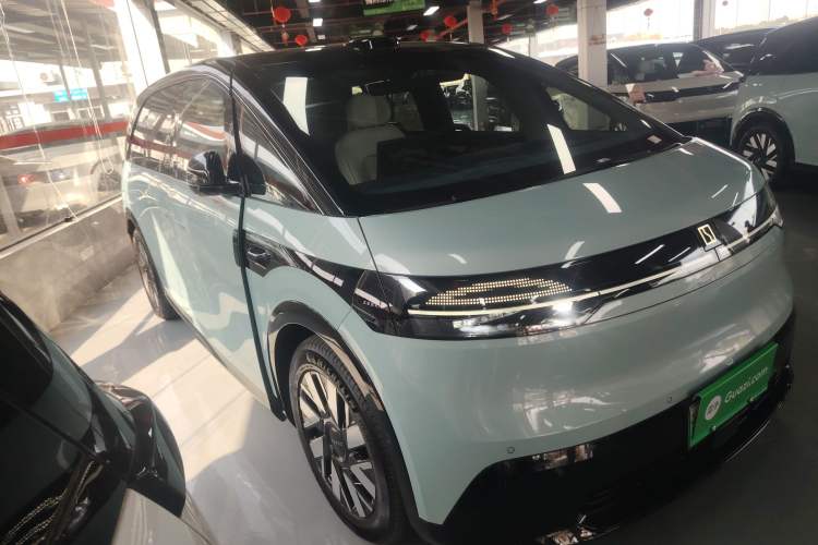 Used Zeekr MIX 2025 Long-Range Intelligent Driving Edition
