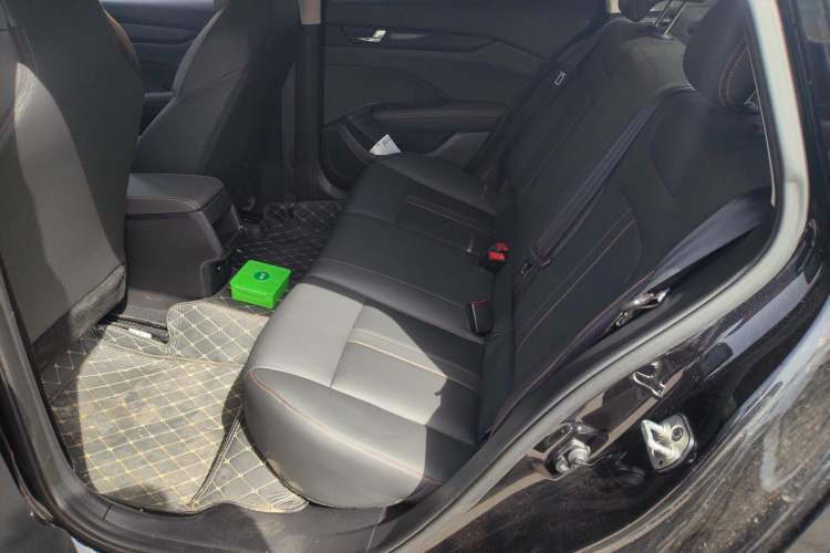 Used Dongfeng Aeolus Yixuan 2024 1.5L Automatic JingSu Edition
