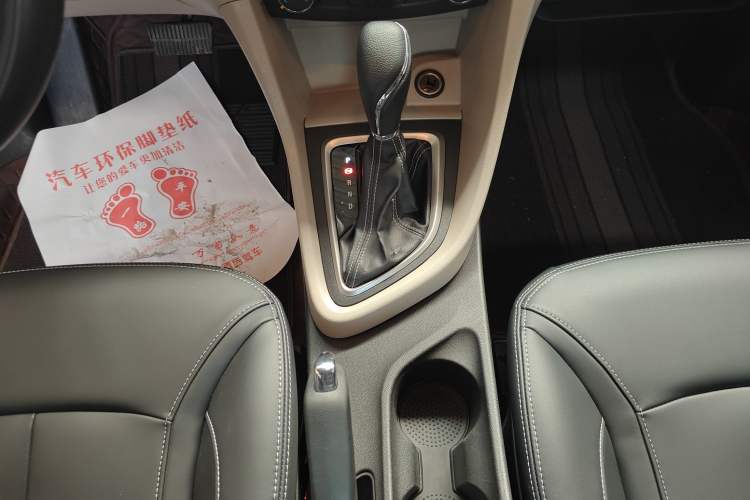 Used Buick GT 2016 15N Automatic Elite Edition Gear Lever