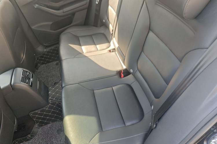 Used Volkswagen Sagitar 2015 1.6L Manual Comfort Model Left Rear Seat