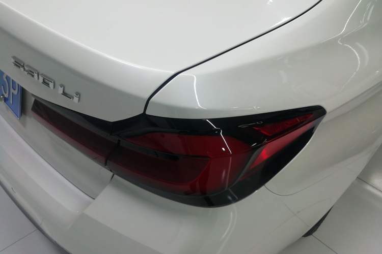 Used BMW 5 Series 2023 530Li Leading Model M Sport Package
