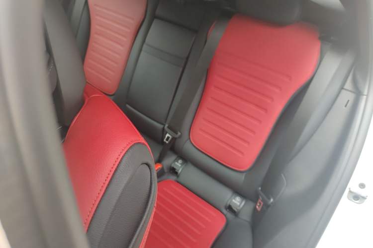 Used Mercedes-Benz GLC Coupe 2024 GLC 300 4MATIC Coupe SUV