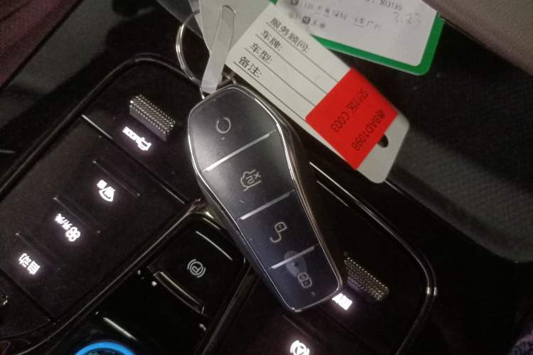 Used BYD Han 2023 EV Champion Edition 605KM Front-Drive Premium Model