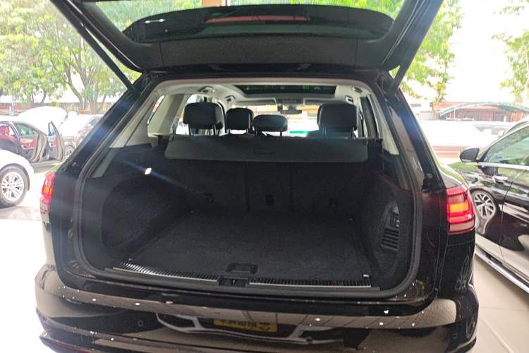 Used Volkswagen Touareg 2019 3.0 TSI RuiFeng Edition China VI Standard
