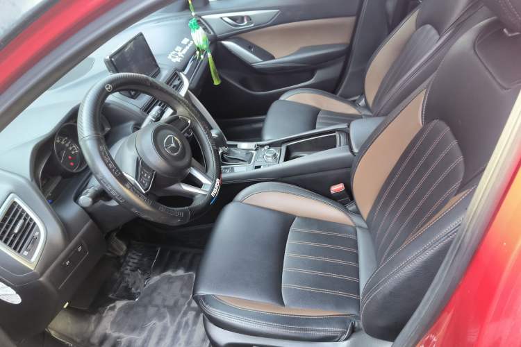 Used Mazda CX-4 2018 2.0L Automatic Two-Wheel Drive Blue Sky Dynamic Version China V Standard