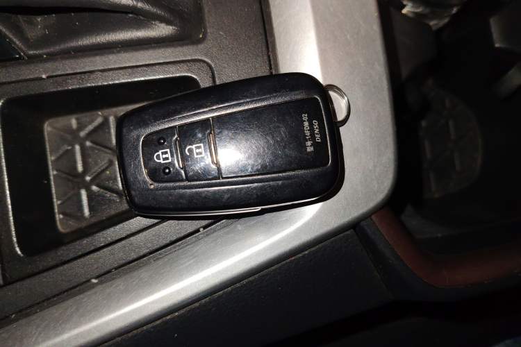 Used Toyota RAV4 2020 2.0L CVT Two-Wheel Drive Fashion PLUS Edition