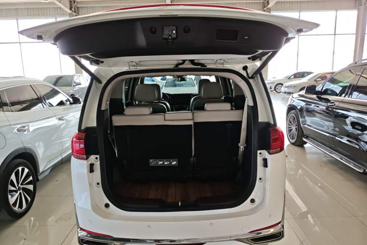 Used GAC Trumpchi M8 2021 Lingxiu Series 390T Ultimate Edition Trunk