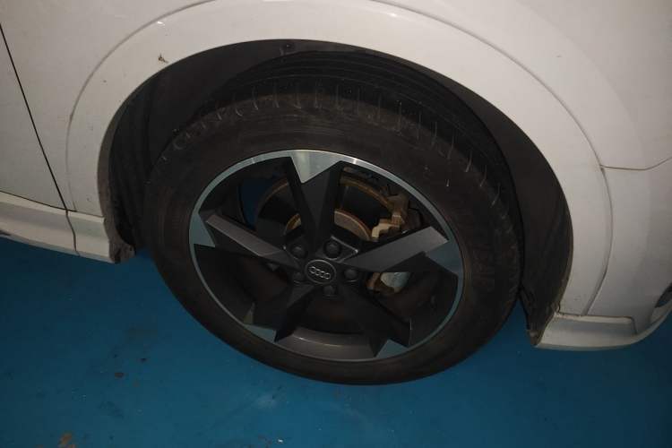 Used Audi Q3 2020 35 TFSI Fashion Dynamic Model