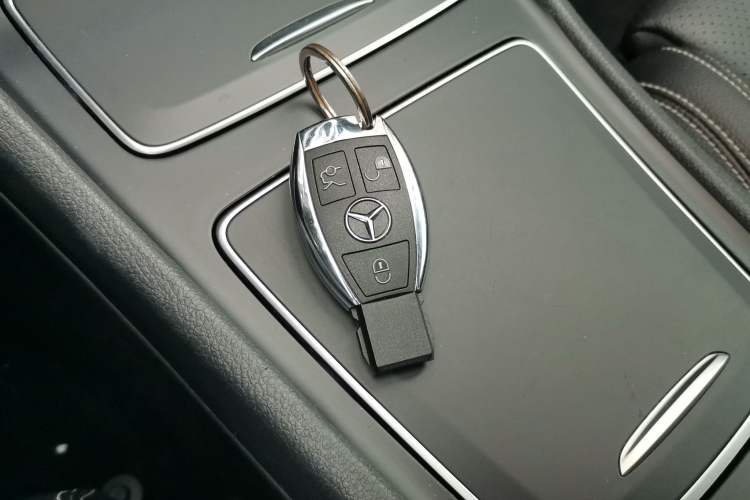 Used Mercedes-Benz GLA 2017 GLA 220 4MATIC Fashion Model
