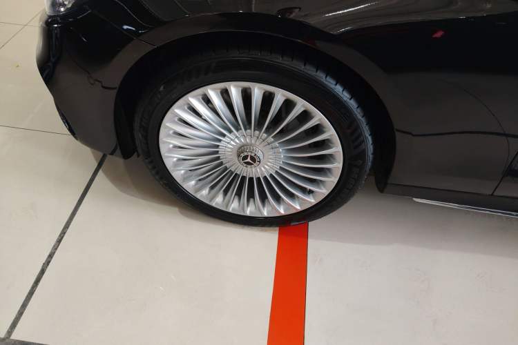 Used Mercedes-Benz E-Class 2019 Restyled E 300 L Sport Luxury Edition