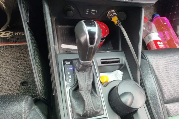 Used Hyundai Tucson 2015 1.6T Dual-Clutch Two-Wheel-Drive Smart Model Gear Lever