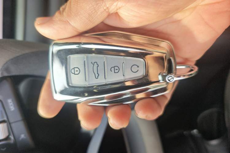 Used Geely Auto Emgrand X7 Sport 2026 Model 1.5TD Aspirational