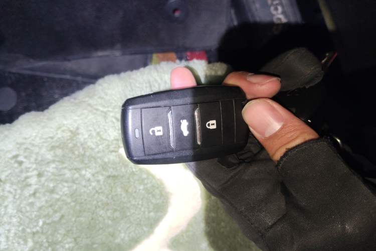 Used CHANGAN CS75 2016 1.8T Automatic Elite Model China V Standard
