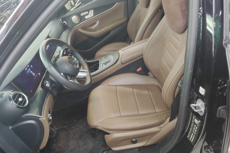 Used Mercedes-Benz E-Class 2023 Restyled E 300 L Sport Luxury Edition Left Front Seat