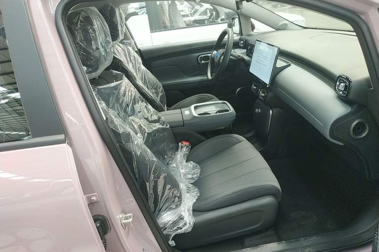 Used AION UT 2025 330 Starlight Edition Right Front Seat