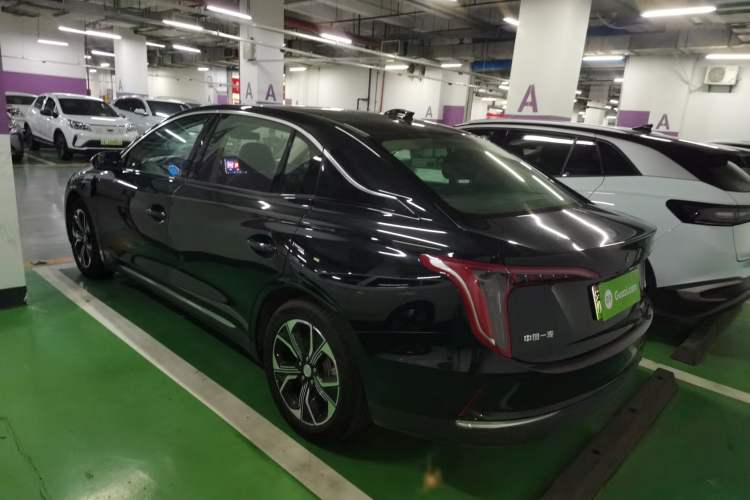 Used Hongqi E-QM5 2021 Charging Version Flagship Edition Rear Left 45 Deg