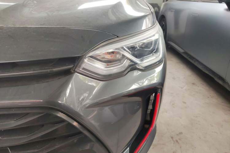 Used Chevrolet Orlando 2019 Redline 530T Automatic Enjoyment Version (5+2 Seating) China VI
