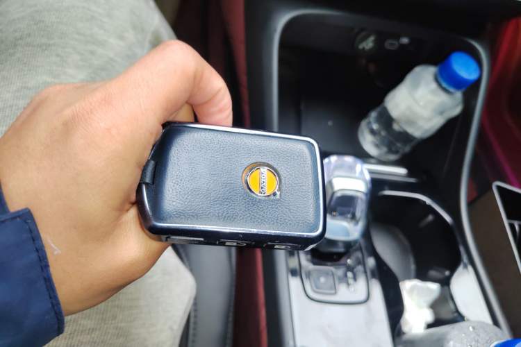 Used Volvo XC40 New Energy 2024 Long-Range PRO Version
