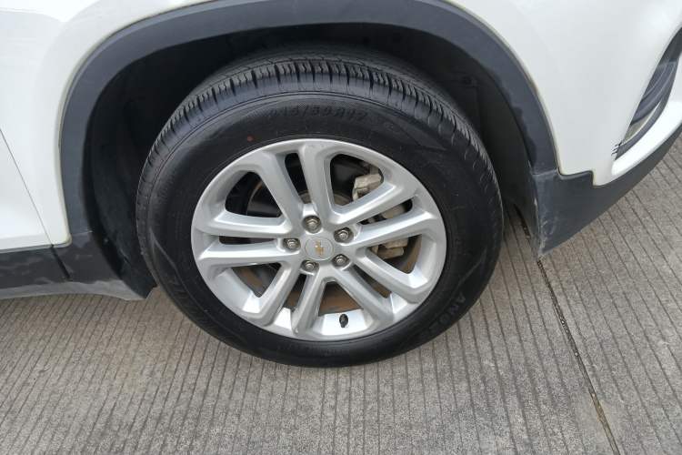 Used Chevrolet Trax 2018 330T Manual Transmission Two-Wheel Drive Comfort Version