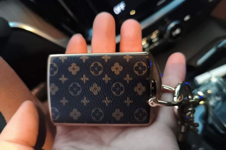 Used Volvo S60 2022 B4 Zhiyuan Luxury Edition Vehicle Key