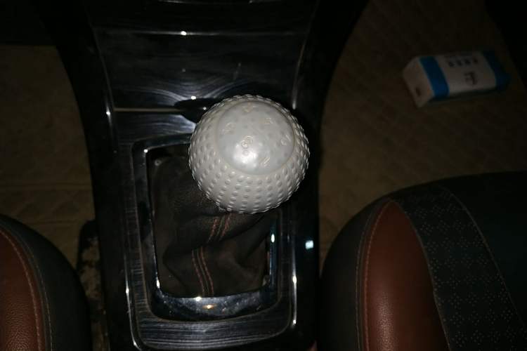 Used BYD Surui 2016 1.5L Manual Elite Edition Gear Lever