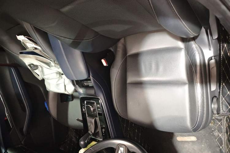 Used Mazda CX-30 2020 2.0L Automatic Joyful Model
