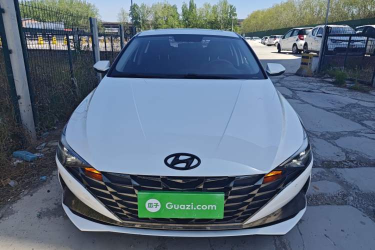 Used Hyundai Elantra 2021 1.5L CVT GLX Elite Edition Front