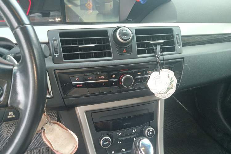 Used Roewe 550 2012 550 1.8L Automatic Value Edition
