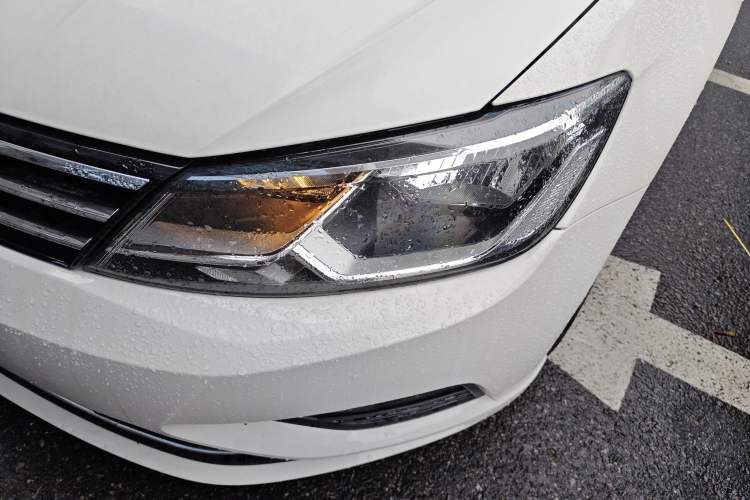 Used Volkswagen Lamando 2017 280TSI DSG Comfort Edition
