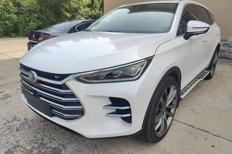Used BYD Tang New Energy 2019 DM 2.0T All-Wheel Drive Connected Leading Model 7 Seats China VI Standard