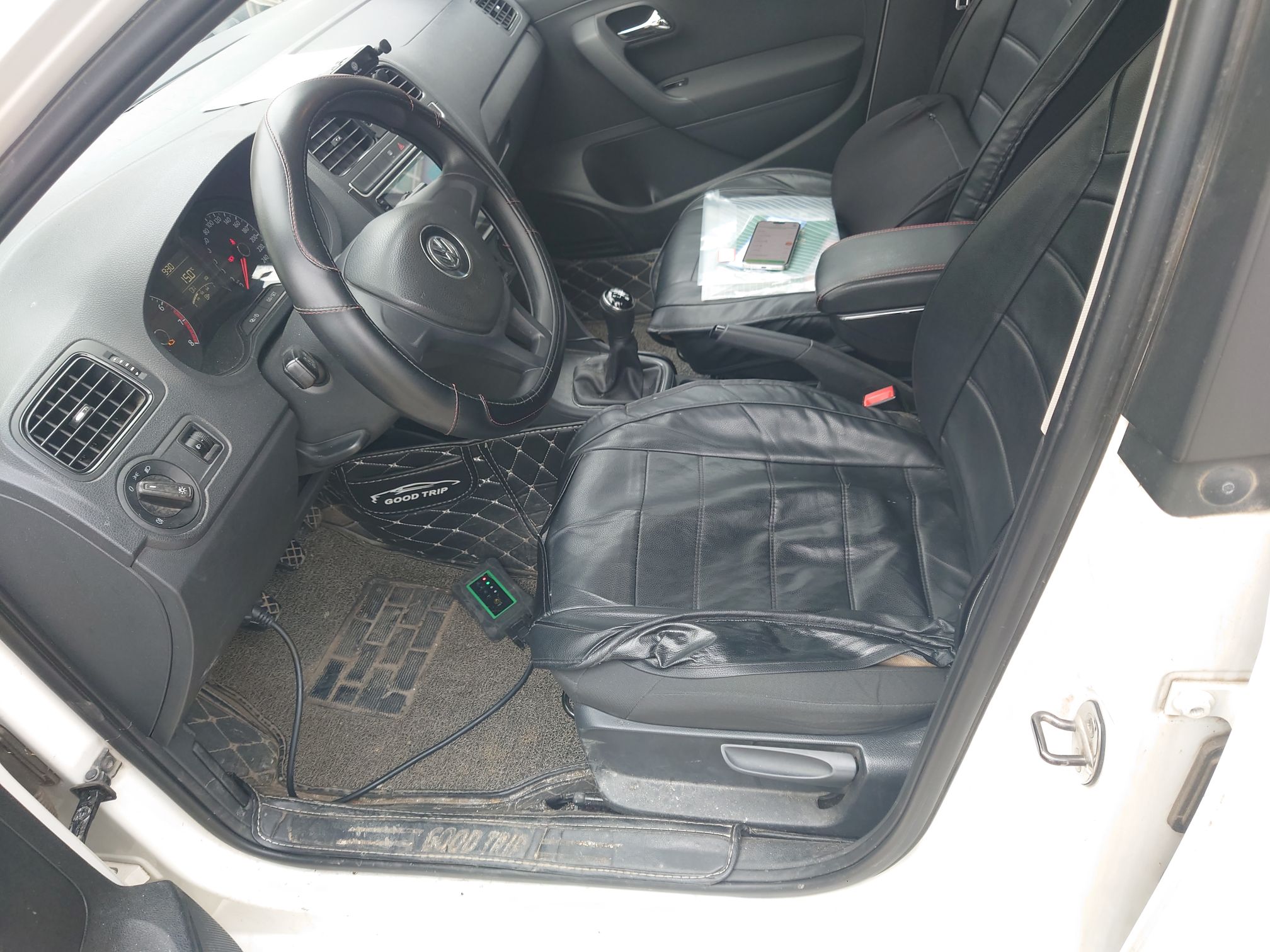 Interior delantero