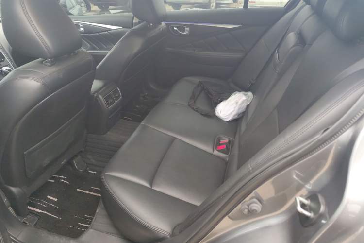 Used Infiniti Q50L 2018 2.0T Comfort Edition China VI Standard