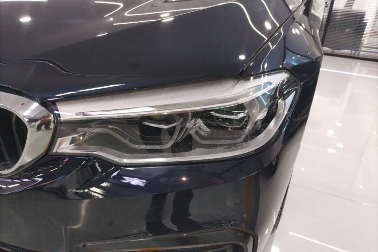 Used BMW 5 Series 2020 530Li Leading Model M Sport Package Left Front Headlight