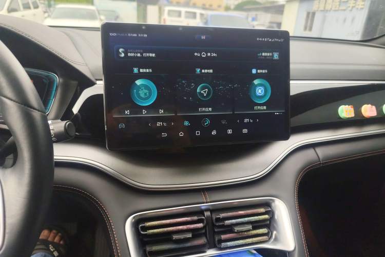 Used BYD Song PLUS 2020 1.5T Automatic Flagship Edition Audio And AC Panel