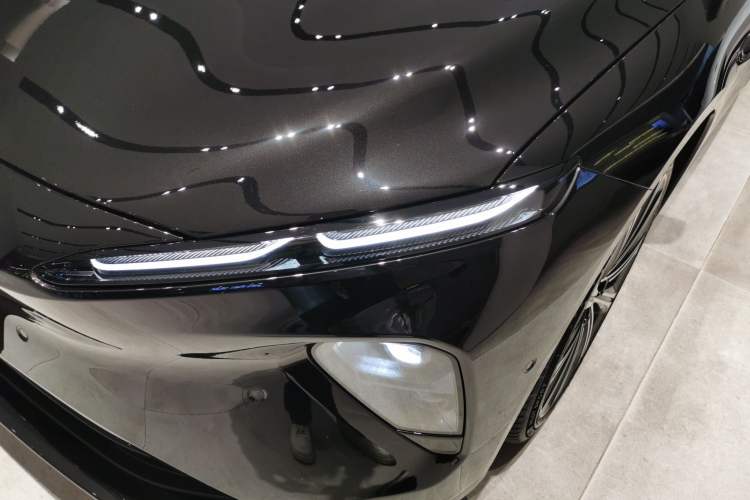 Used Nio ET7 2024 75 kWh Executive Signature Edition Left Front Headlight