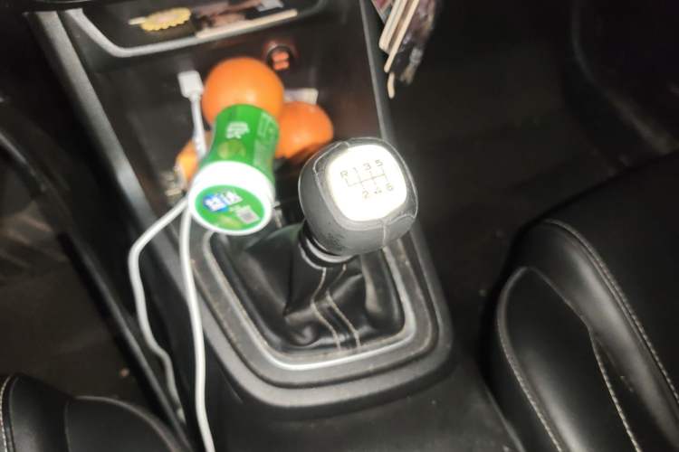 Used Baojun 360 2018 1.5L Manual Elite Version National V Gear Lever