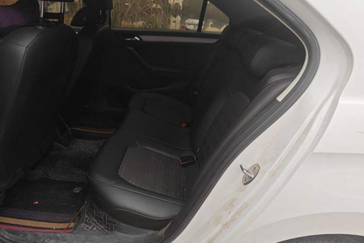 Used Volkswagen Jetta 2017 1.5L Manual Comfort Model Left Rear Seat