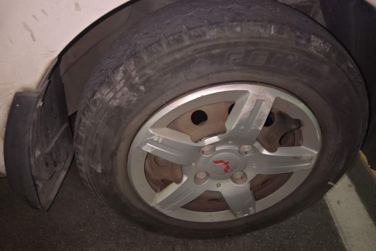 Used Wuling Hongguang 2015 1.5L S Basic Version China V Standard
