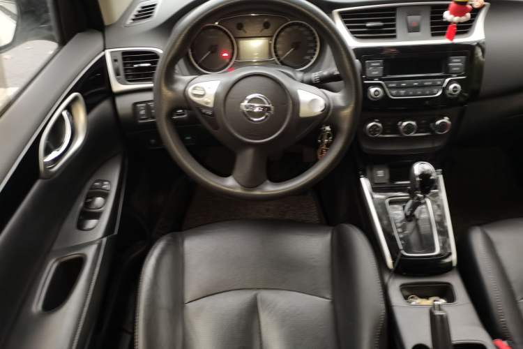 Used Nissan Sylphy 2016 Classic 1.6 XL Automatic Luxury Edition Steering Wheel