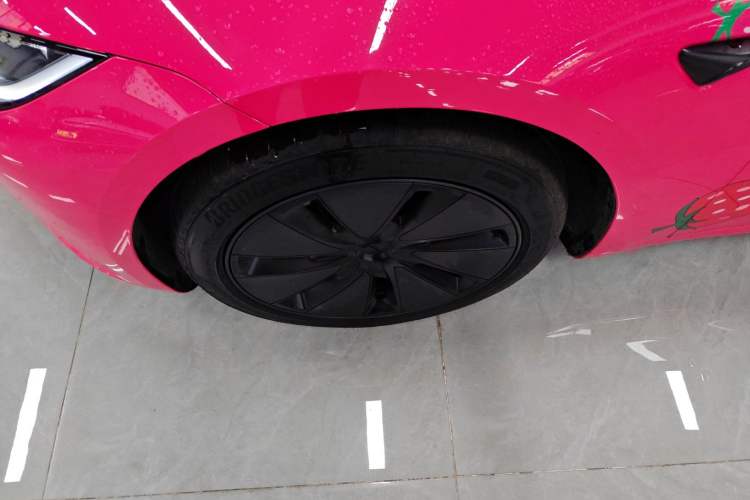 Used Tesla Model 3 2025 Rear-Wheel-Drive Version
